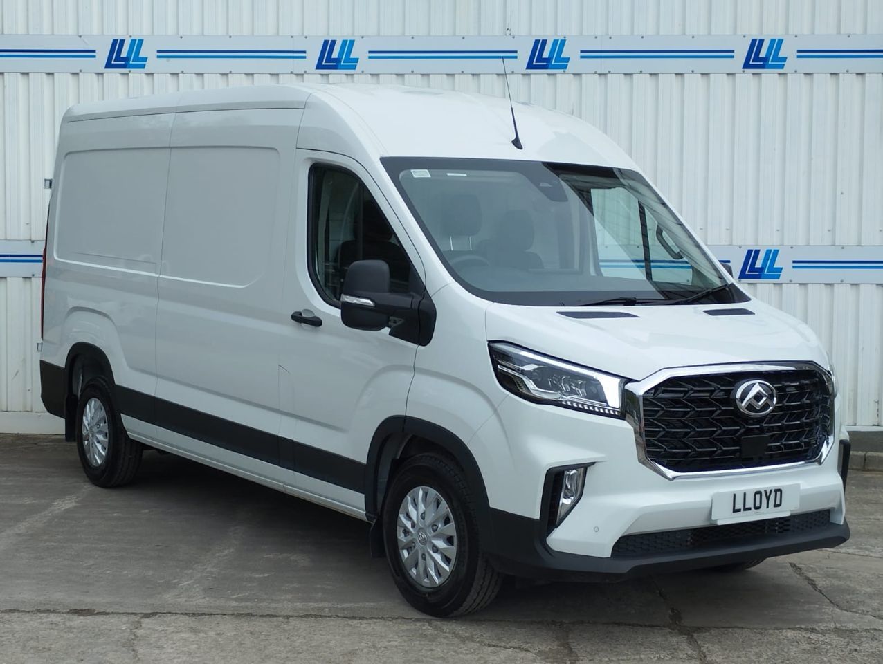 2025 Maxus Deliver 9