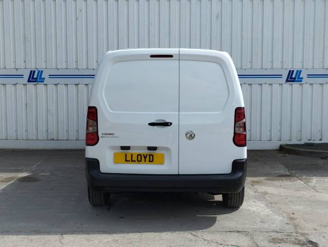 2021 Vauxhall Combo Cargo 2300 1.5 Turbo D 100ps H1 Dynamic Van