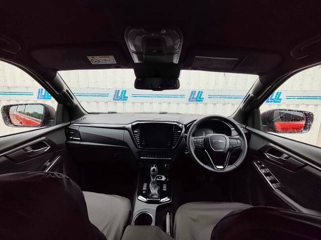2025 Isuzu D-max 1.9 V-Cross Commercial 4x4 Auto