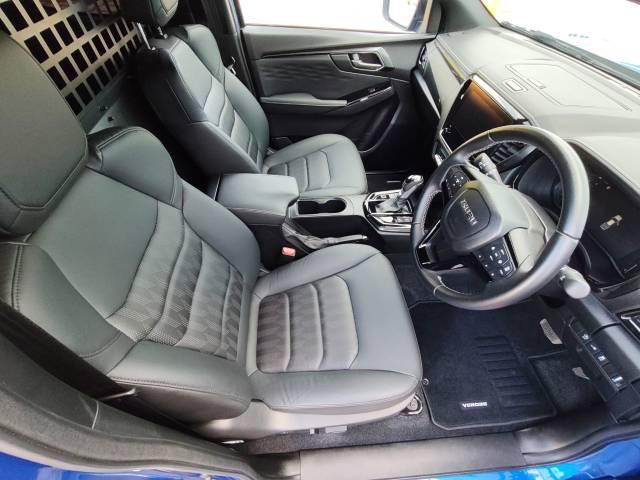 2025 Isuzu D-max 1.9 V-Cross Commercial 4x4 Auto